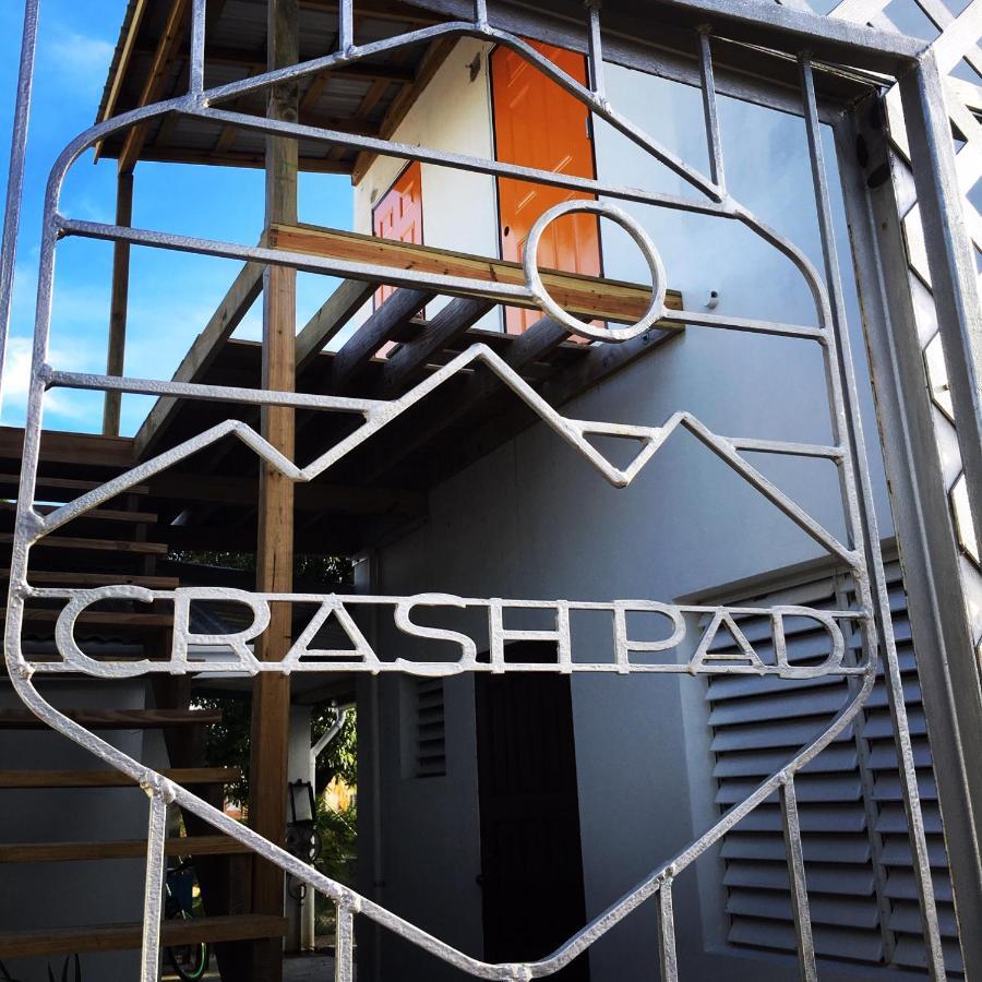 Crash Pad Adventure Hostel Hopkins Exteriér fotografie